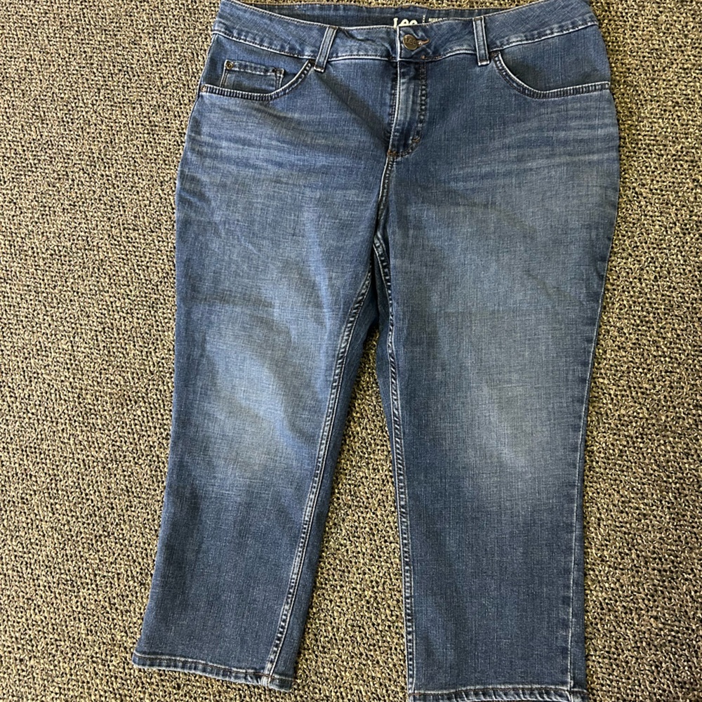 Lee Women's Capris